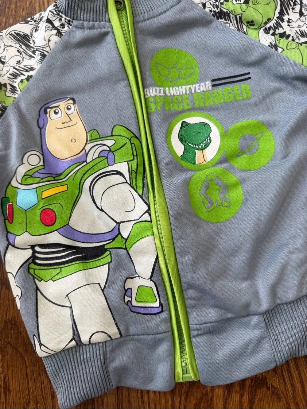 Toy Story Buzz Lightyear track jacket and tee set, size 18M